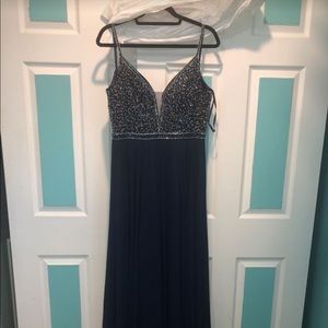 Beautiful homecoming/ prom dress
